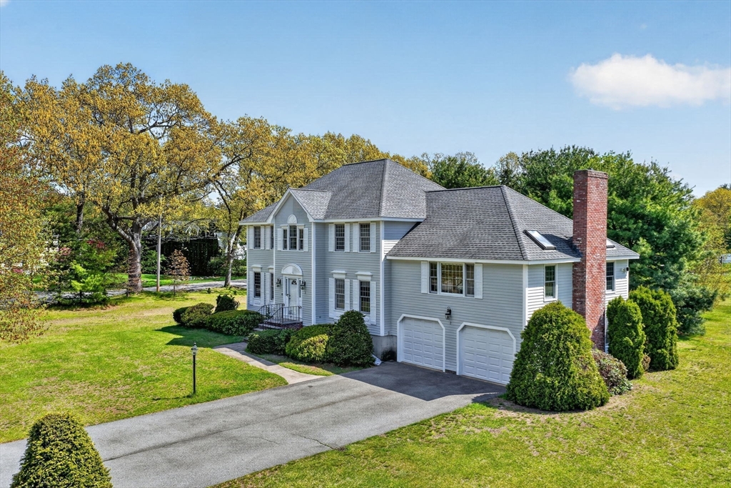 2 Stouffer Cir, Andover, MA Photo #2