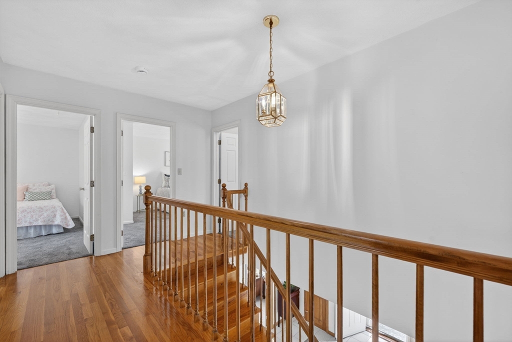 2 Stouffer Cir, Andover, MA Photo #24