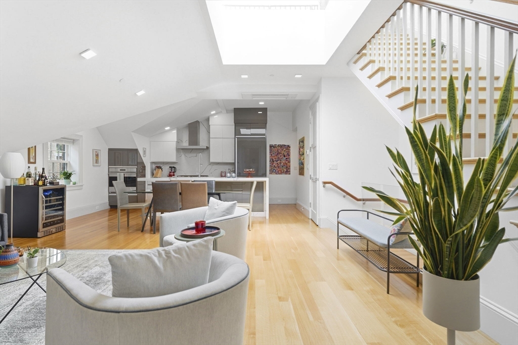 1762 Beacon Street 4