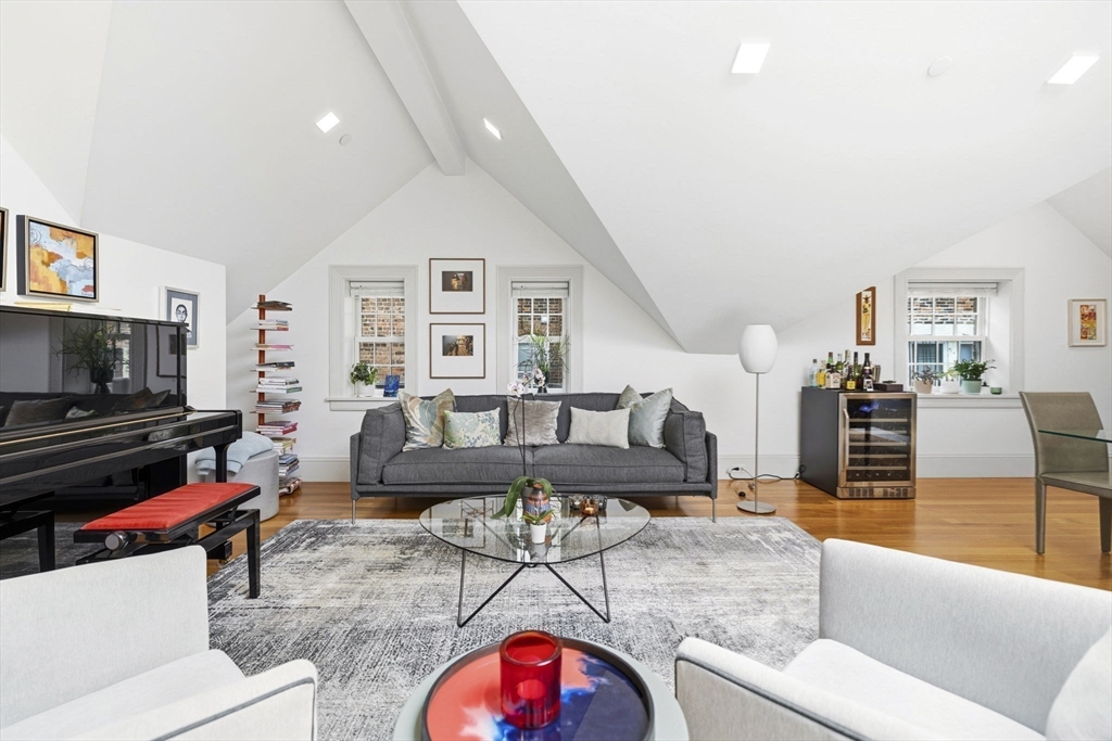 1762 Beacon Street 4