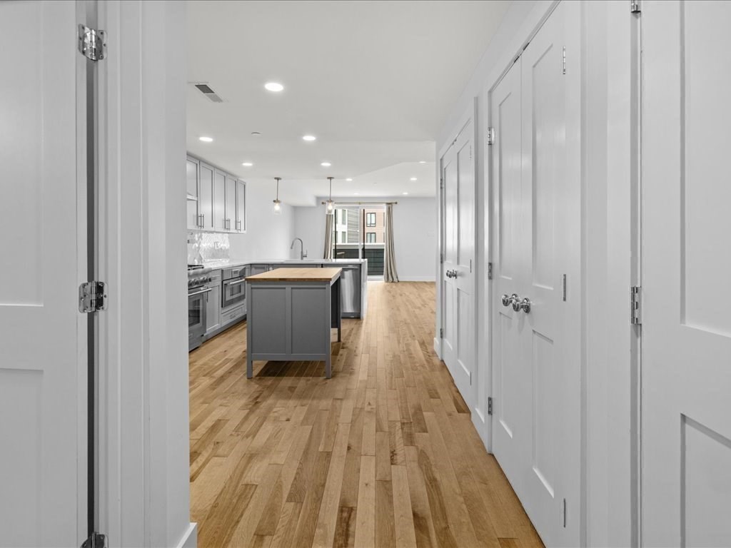 50 Hichborn St 506