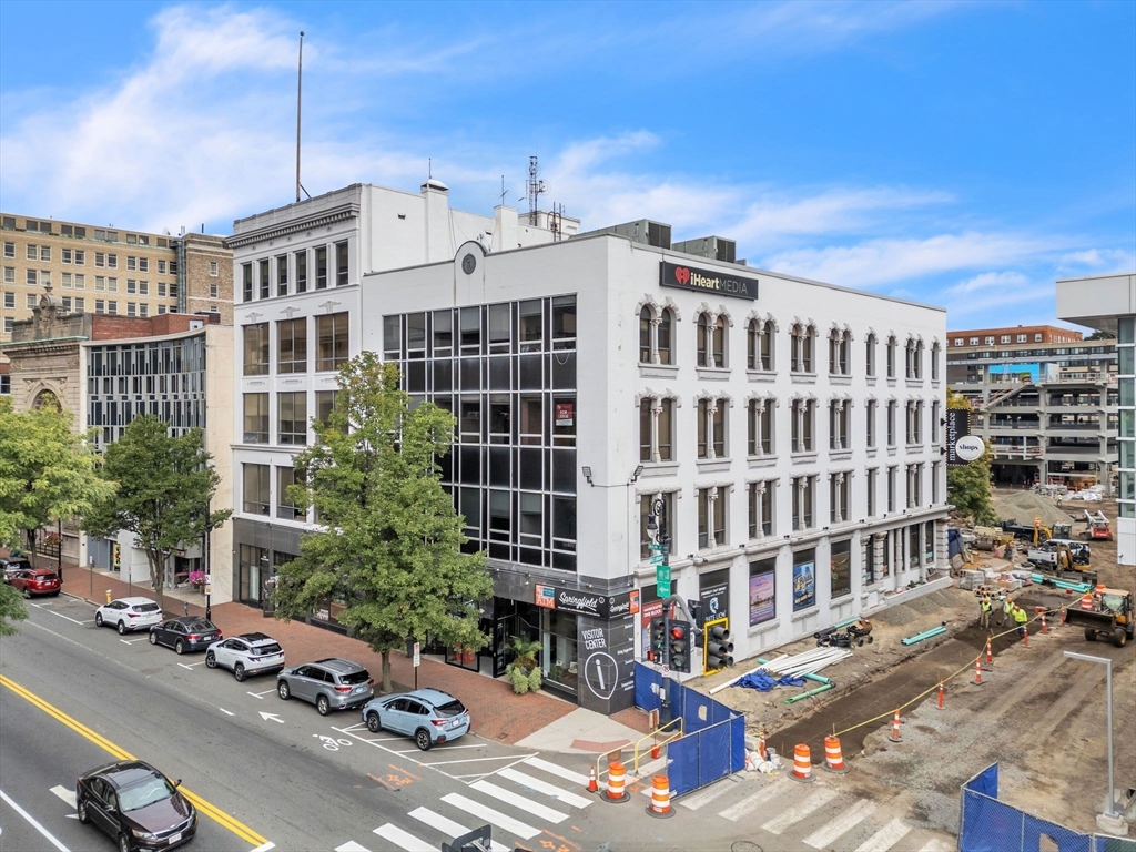 Photo 1 of 15 — 1319-1323 Main St 350, Springfield, MA 01103
