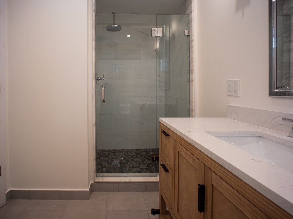 491 East 6th Street #1, Boston, MA Photo #11