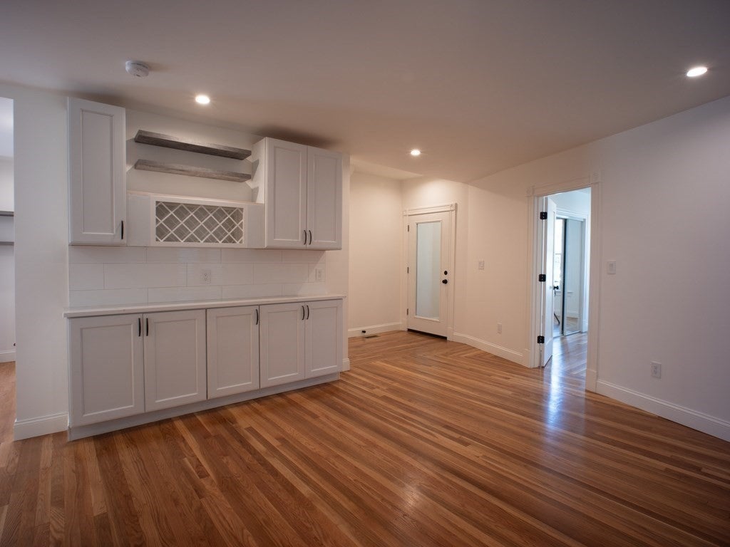 491 East 6th Street #1, Boston, MA Photo #4