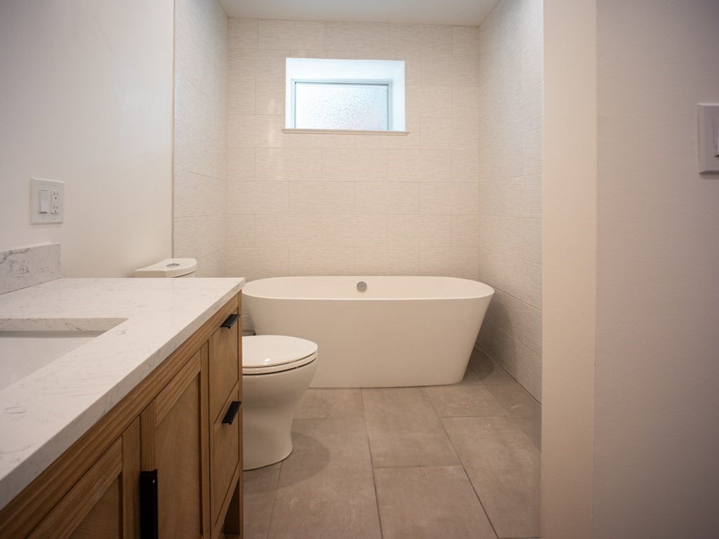 491 East 6th Street #1, Boston, MA Photo #10
