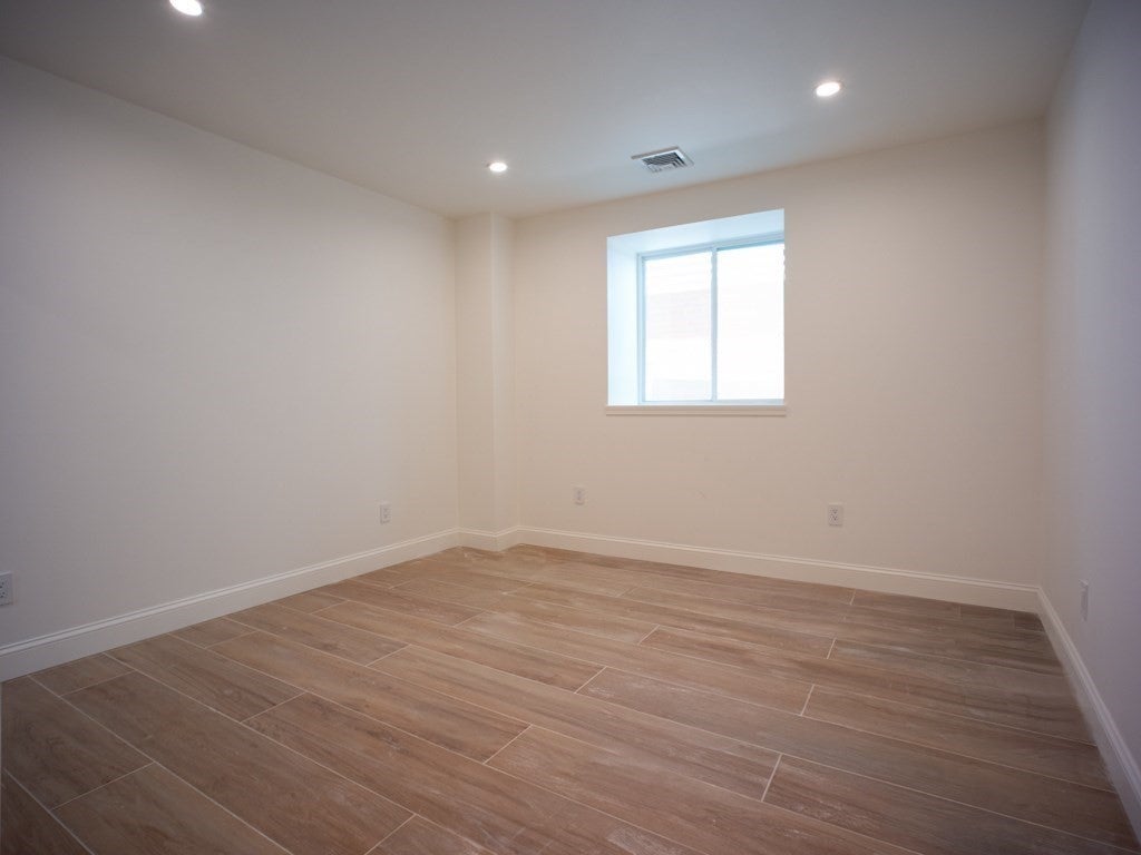 491 East 6th Street #1, Boston, MA Photo #14