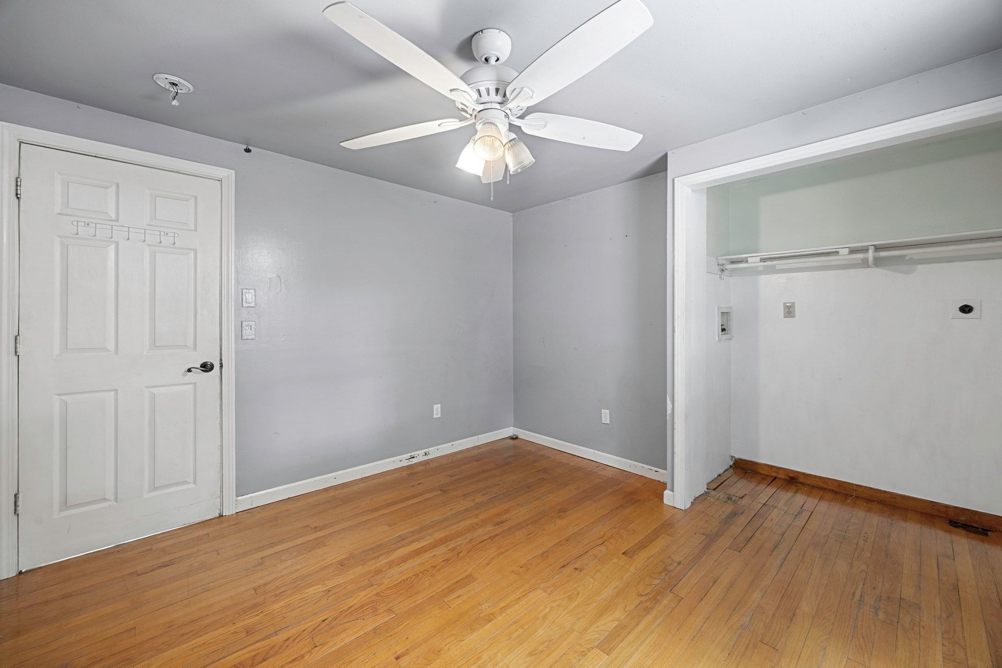 80 Quartus St, Chicopee, MA, 80 Quartus St, Chicopee, MA Photo #32