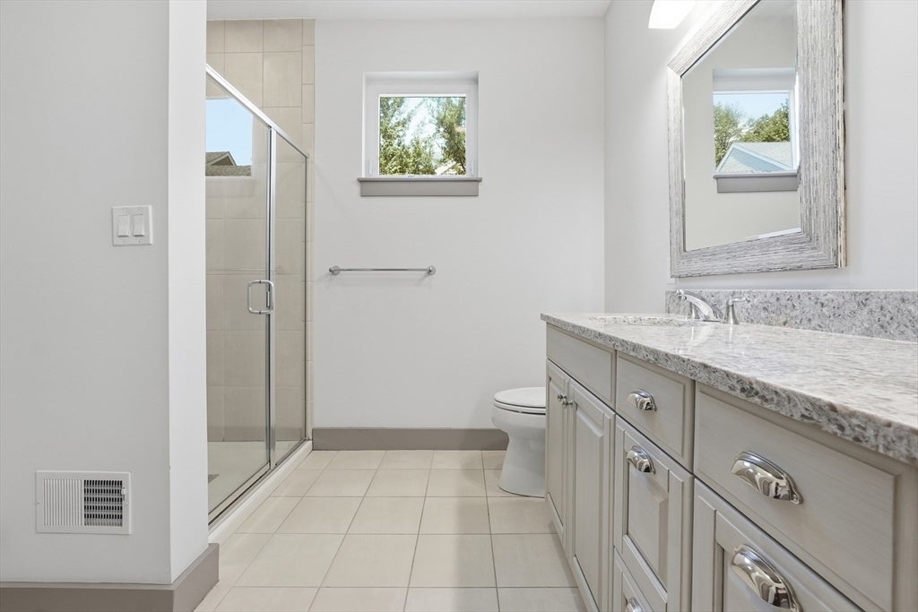 8 Lantern Way #8, Ashland, MA, 8 Lantern Way #8, Ashland, MA Photo #26