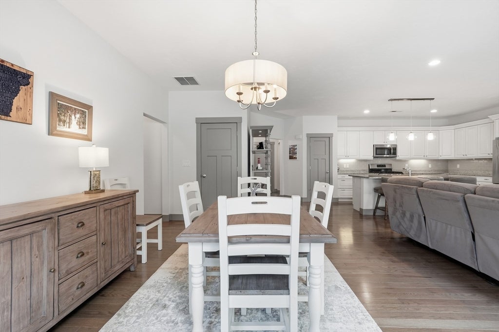 8 Lantern Way #8, Ashland, MA, 8 Lantern Way #8, Ashland, MA Photo #17