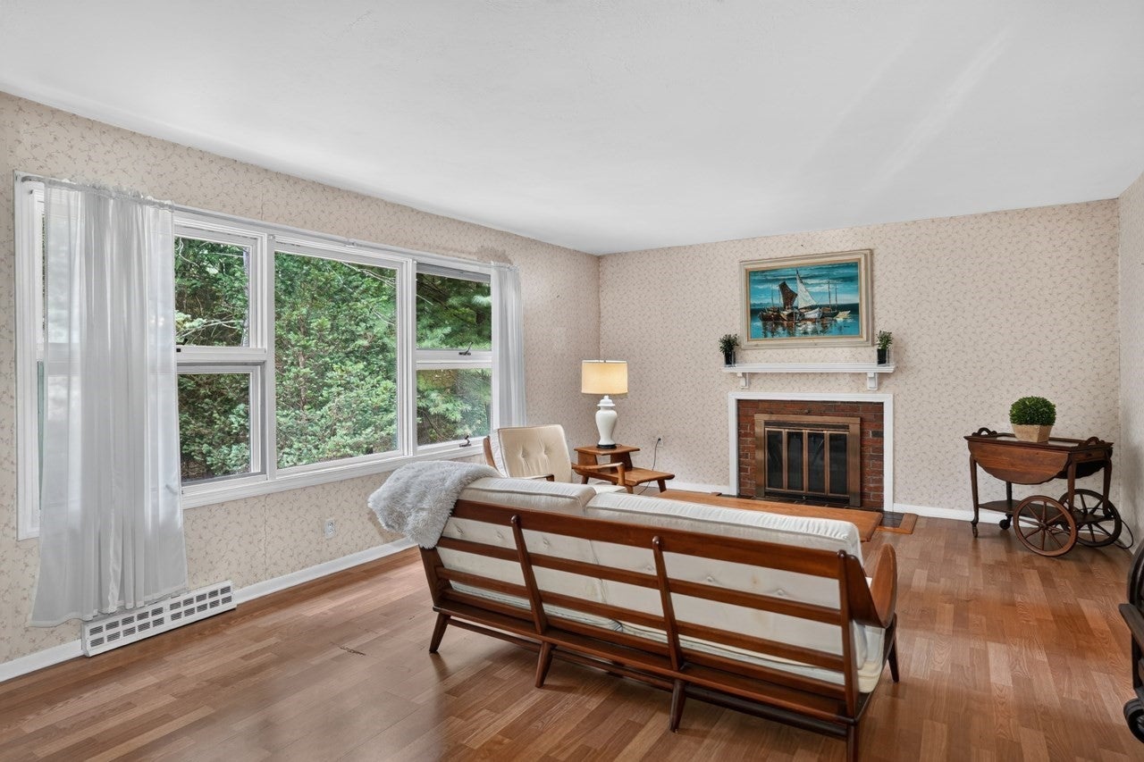 801 Winter St, Holliston, MA, 801 Winter St, Holliston, MA Photo #4