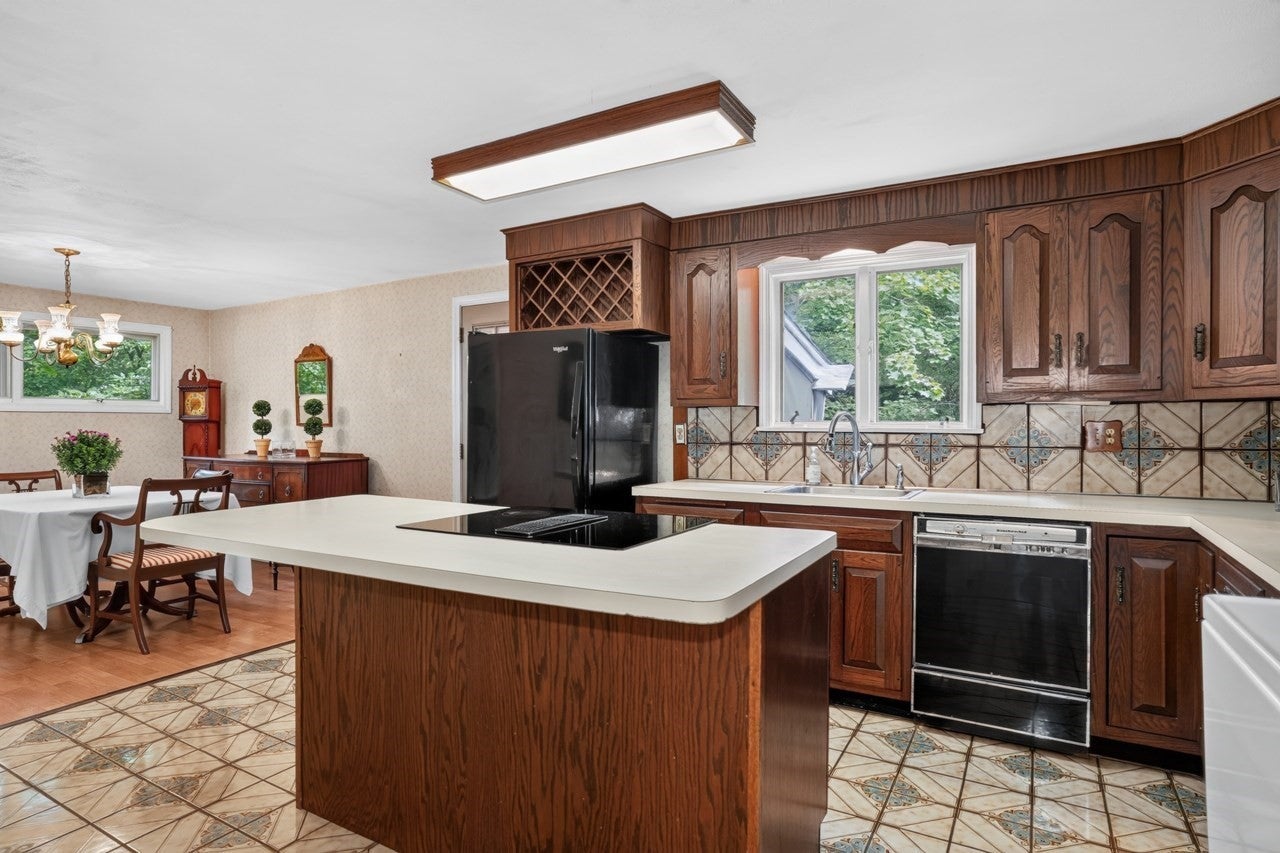 801 Winter St, Holliston, MA, 801 Winter St, Holliston, MA Photo #8
