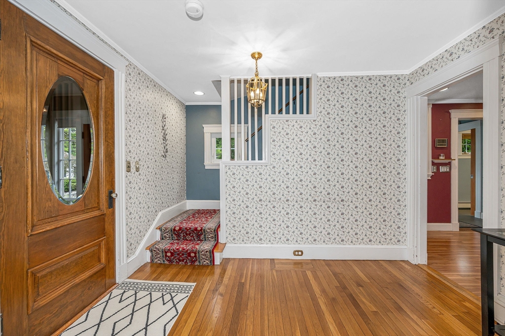 35 Warren Avenue