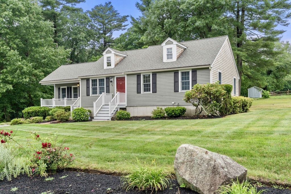 24 Ryder Ln