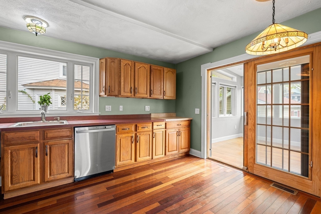 69 Bromfield St, Quincy, MA, 69 Bromfield St, Quincy, MA Photo #14