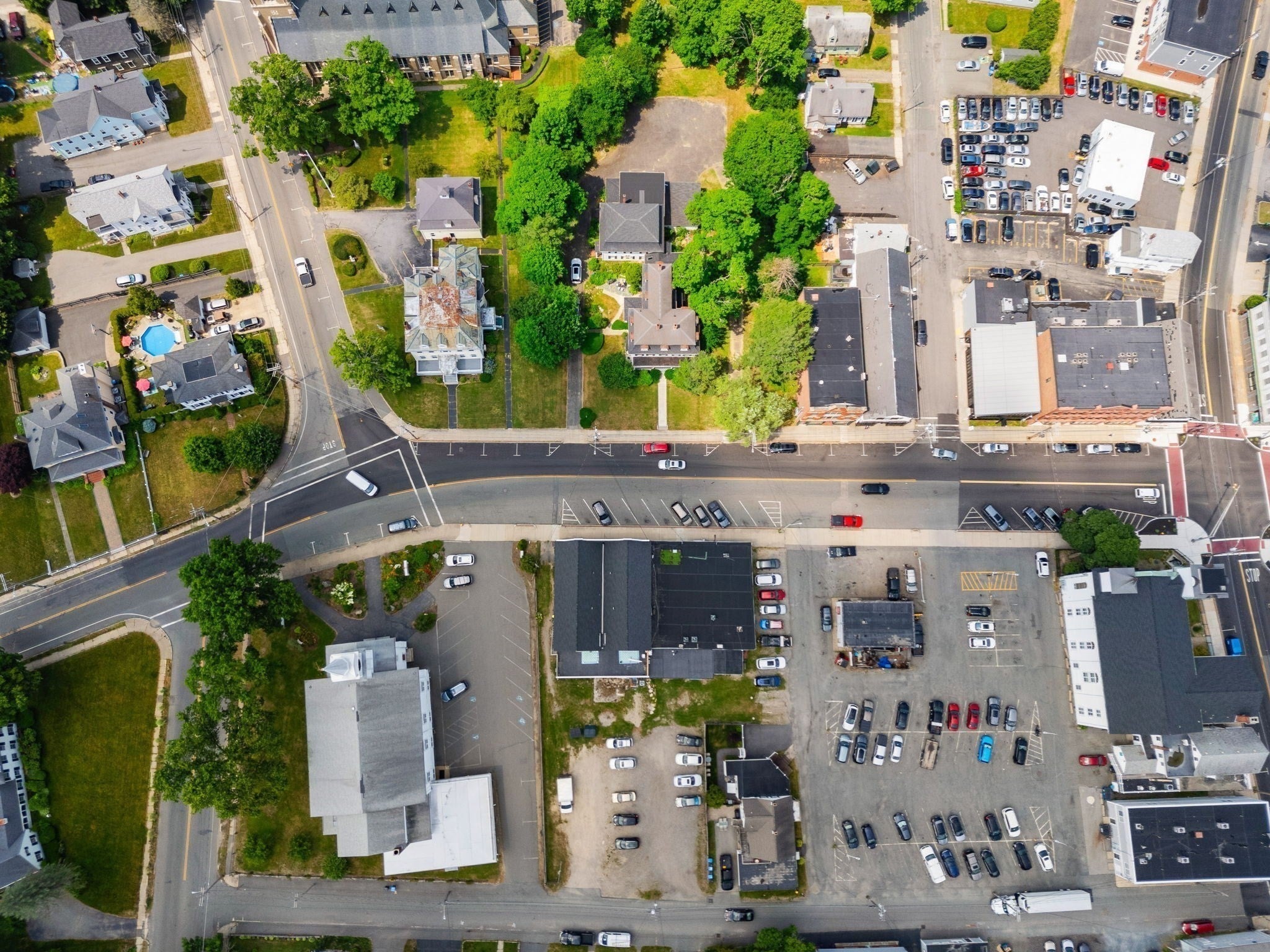 532 Washington St, Whitman, MA, 532 Washington St, Whitman, MA Photo #6