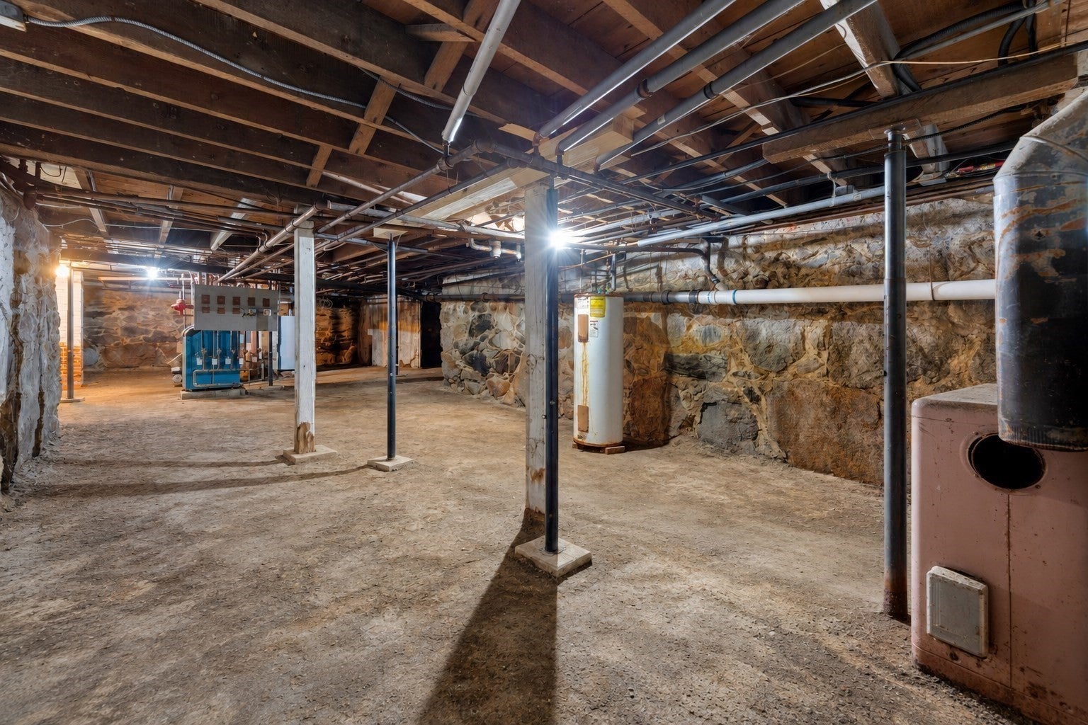 532 Washington St, Whitman, MA, 532 Washington St, Whitman, MA Photo #24