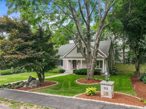 Photo of 23 Bellevue Rd, Wellesley, MA 02481 (MLS # 73555589)
