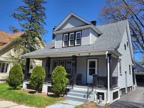 Photo of 19 Greenbrier St, Springfield, MA 01108 (MLS # 73507274)