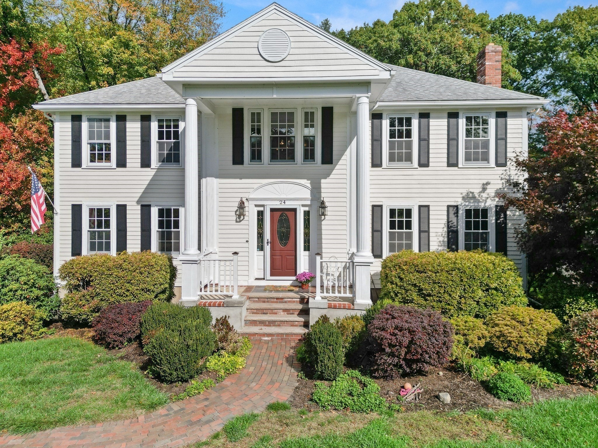 24 Crossbow Ln, North Andover, MA Photo #2
