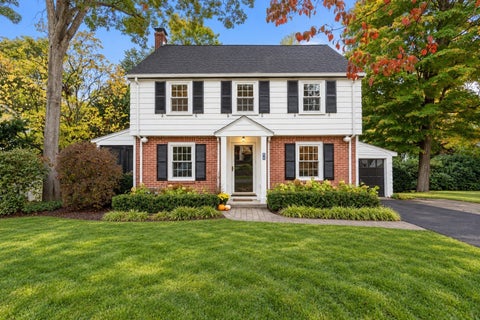 Photo of 11 Martin Rd, Wellesley, MA 02481 (MLS # 73591372)