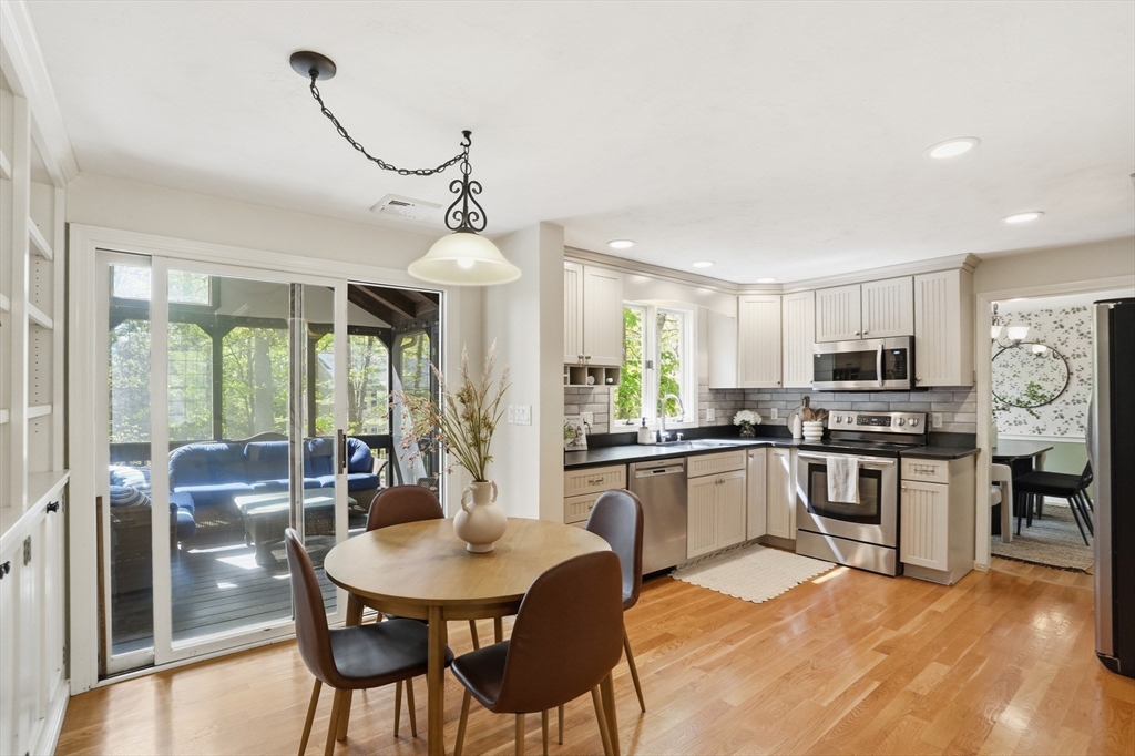 562 High St, North Attleboro, MA, 562 High St, North Attleboro, MA Photo #8