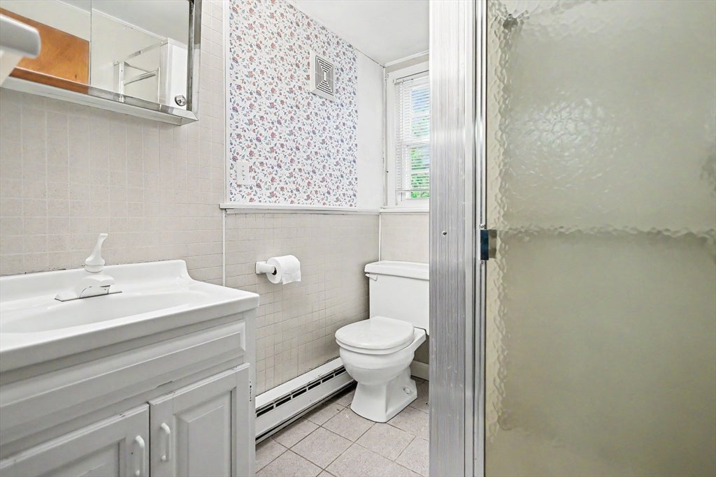 30 Sugar Hill Circle, Methuen, MA Photo #16