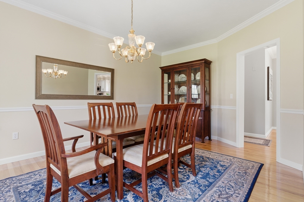10 Briarwood Circle