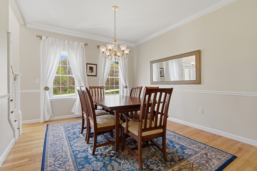10 Briarwood Circle