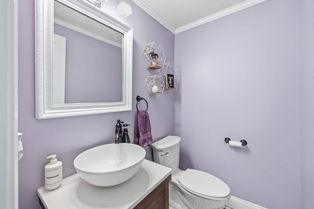 86 Corey Colonial #86, Agawam, MA Photo #15