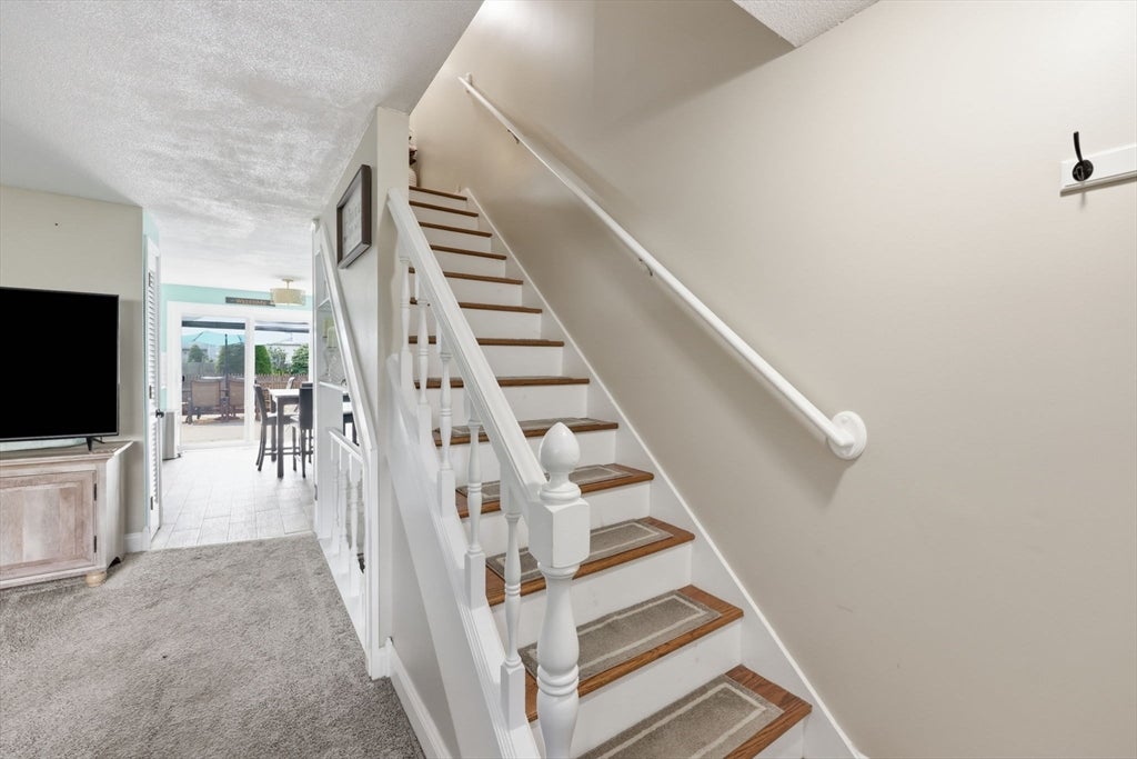 86 Corey Colonial #86, Agawam, MA Photo #16