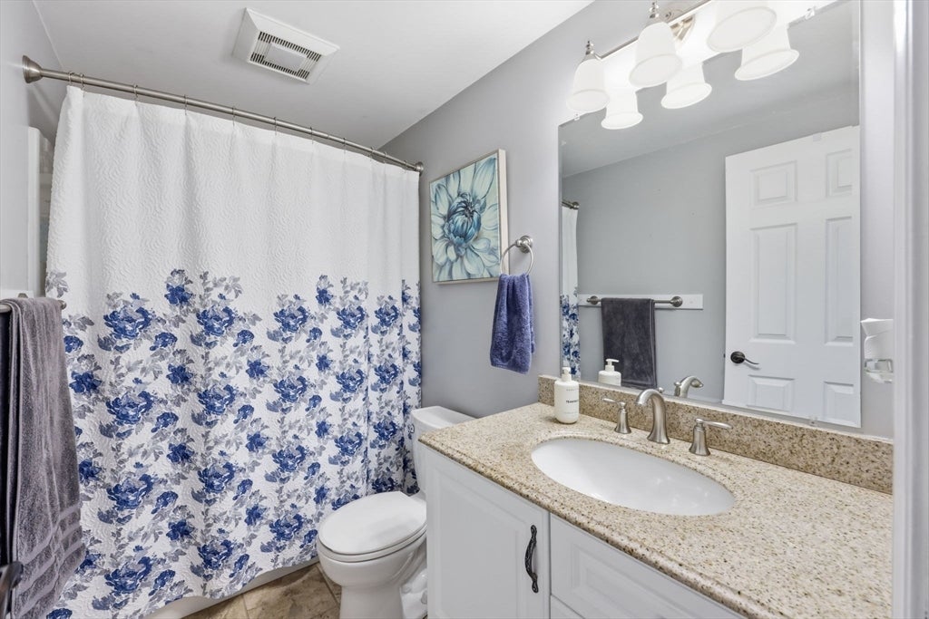 86 Corey Colonial #86, Agawam, MA Photo #20
