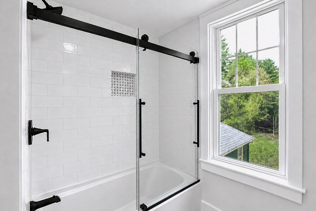 35 Dyer St, Gardner, MA Photo #28
