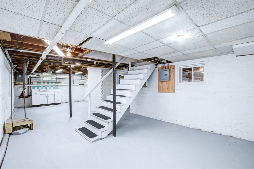 35 Dyer St, Gardner, MA Photo #35