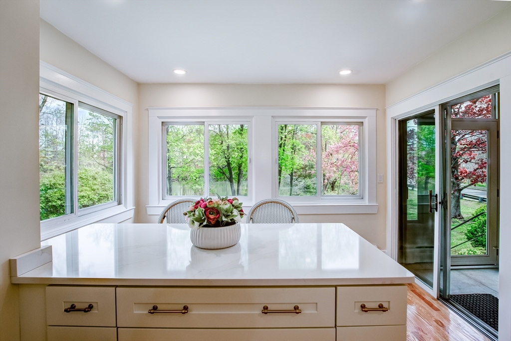 35 Dyer St, Gardner, MA Photo #7