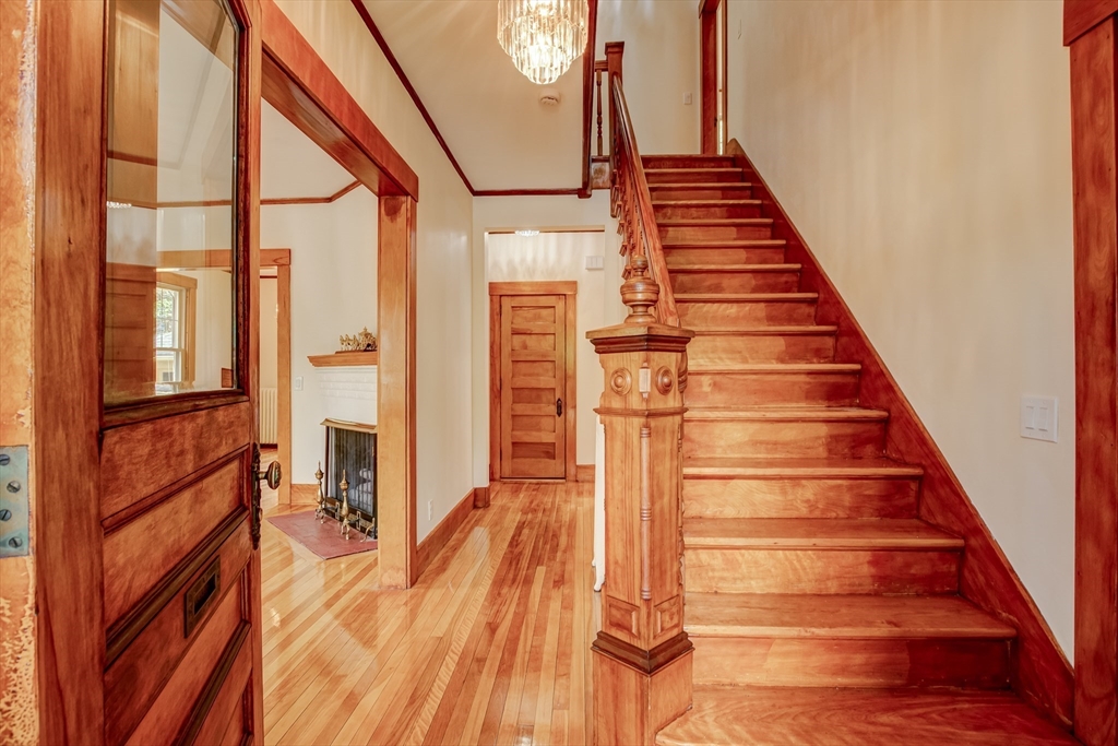 35 Dyer St, Gardner, MA Photo #19