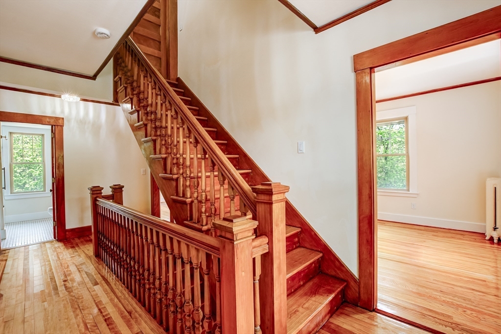 35 Dyer St, Gardner, MA Photo #30