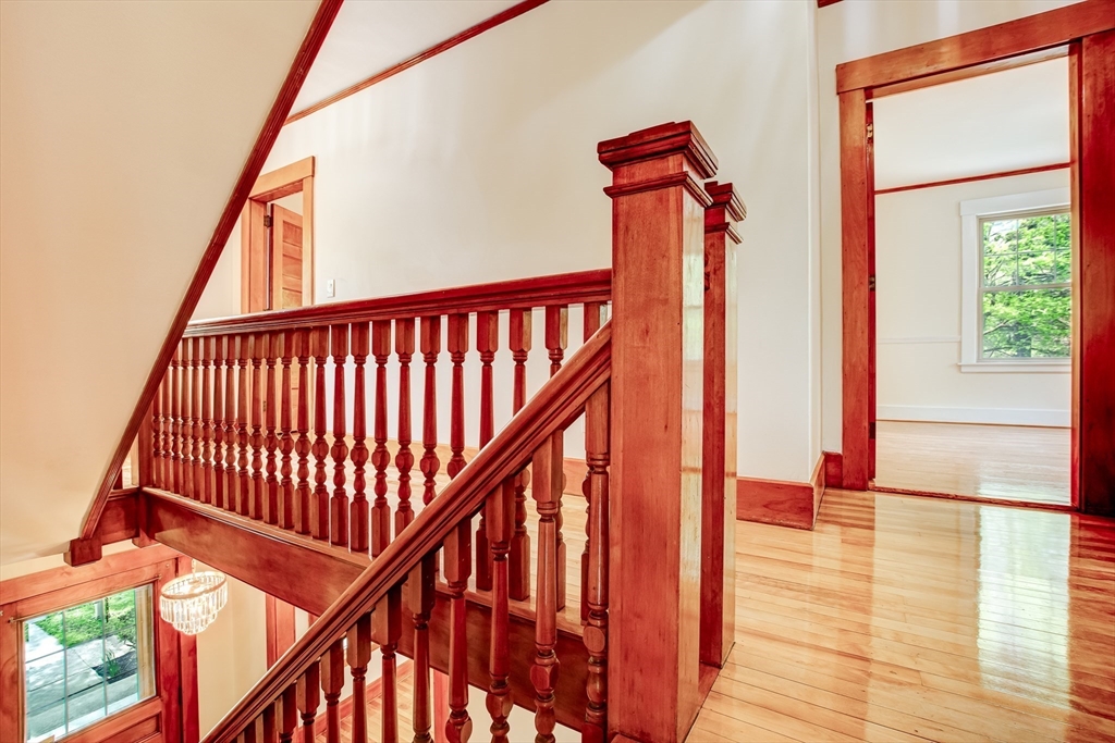 35 Dyer St, Gardner, MA Photo #23