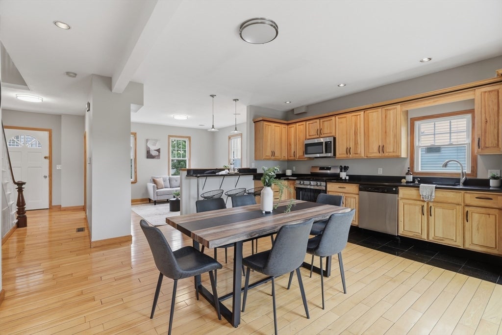 54 Vernon Street #54, Somerville, MA Photo #5