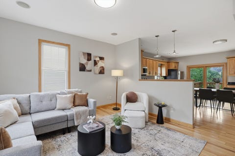 Photo of 54 Vernon Street #54, Somerville, MA 02145 (MLS # 73565552)