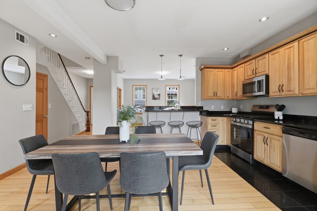 54 Vernon Street #54, Somerville, MA Photo #10