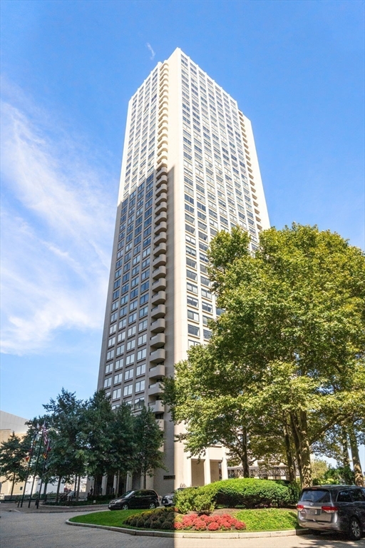 85 E India Row 41 AB