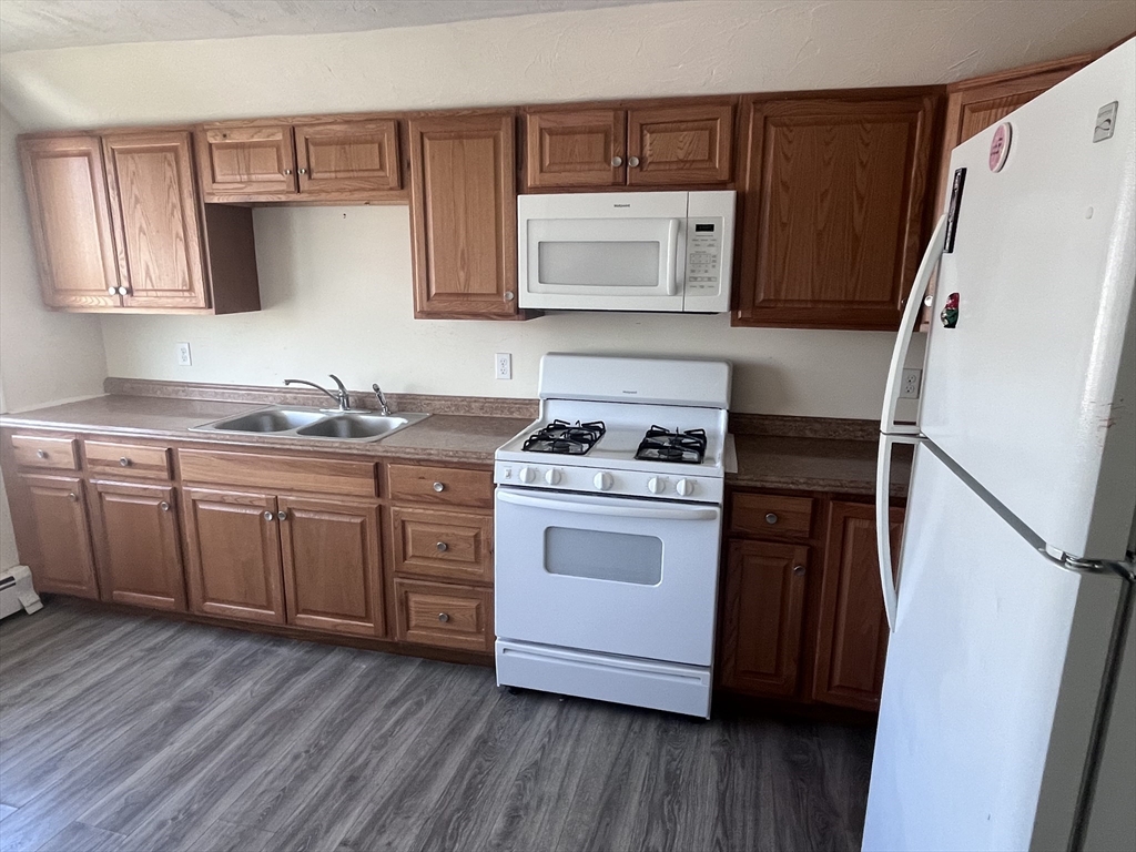 73 High Rock St 3