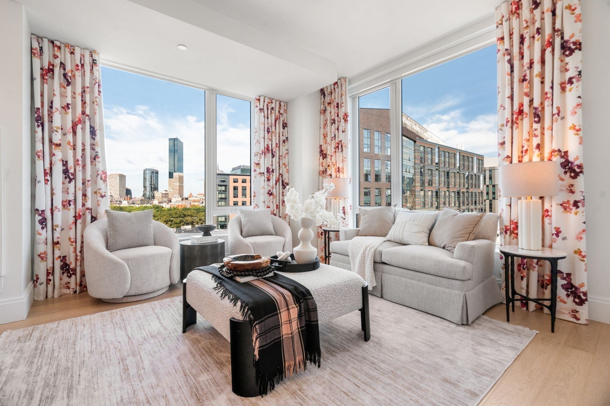 380 Harrison Ave 1118, Boston MA 02118