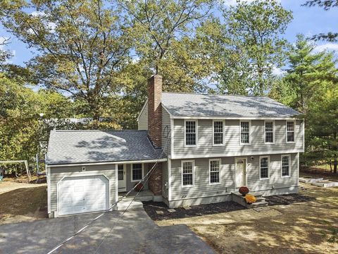 4 Gately Ave Hudson MA 01749