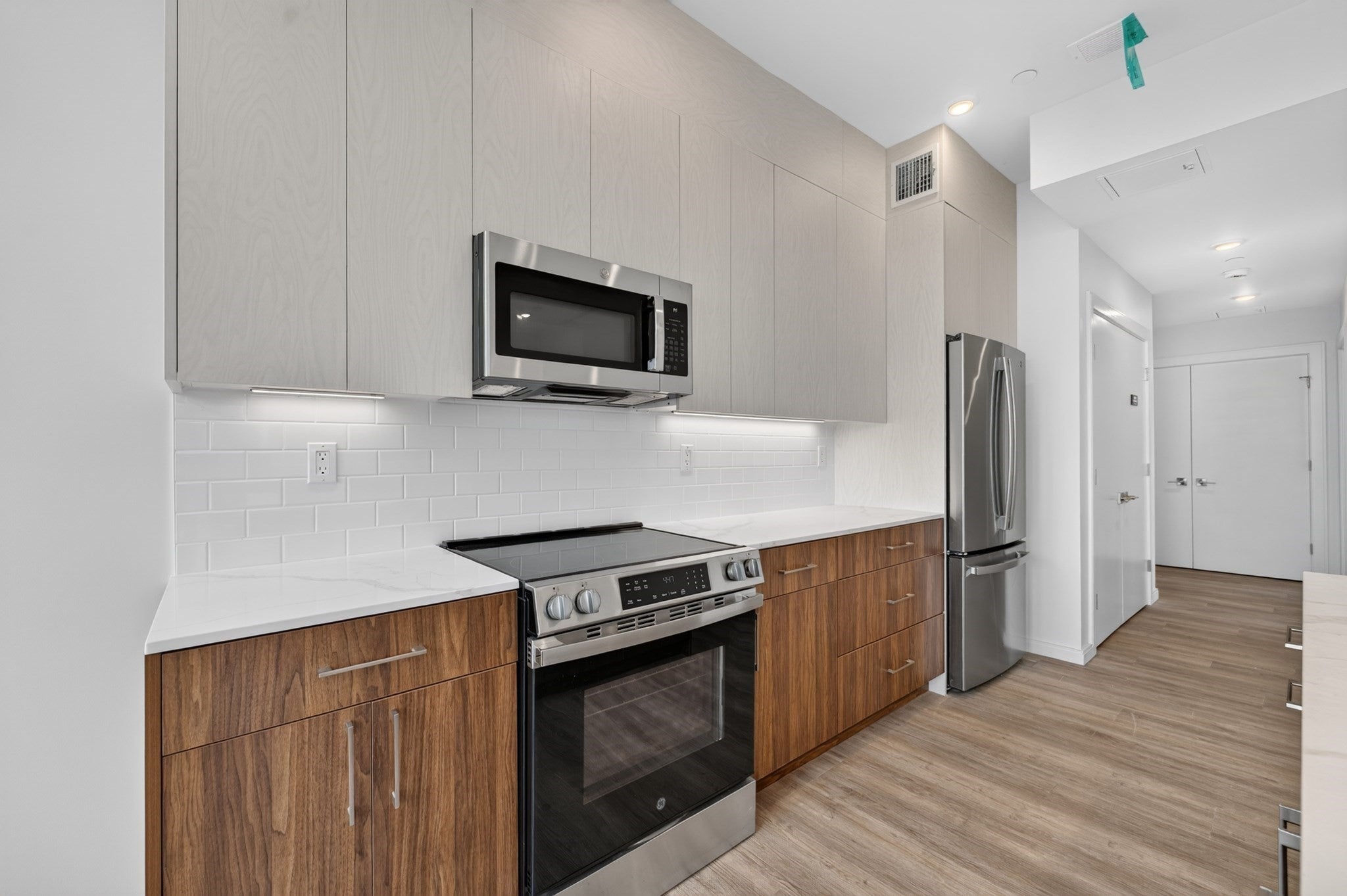 13 Warwick St #302, Somerville, MA Photo #13