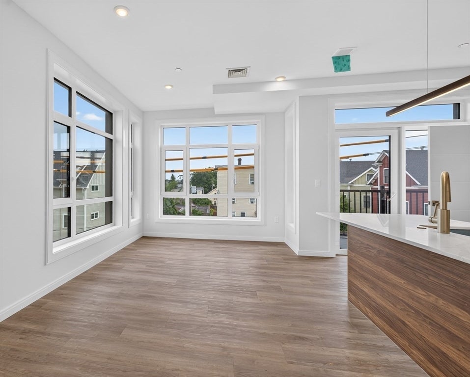 13 Warwick St #302, Somerville, MA, 13 Warwick St #302, Somerville, MA Photo #22
