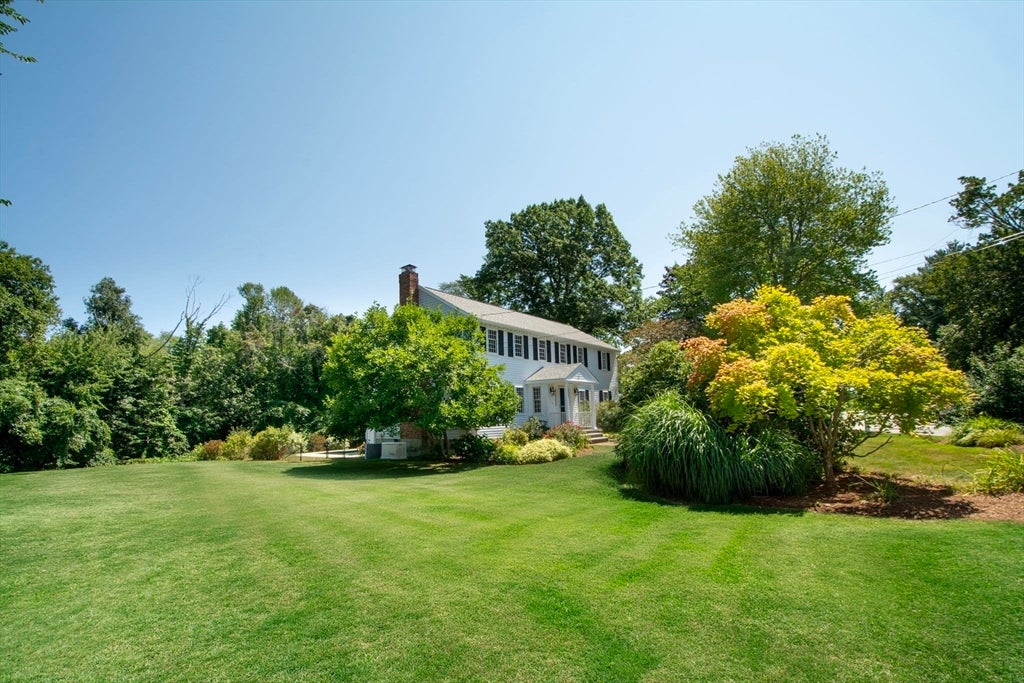 39 Ledgewood Dr, Cohasset, MA Photo #34