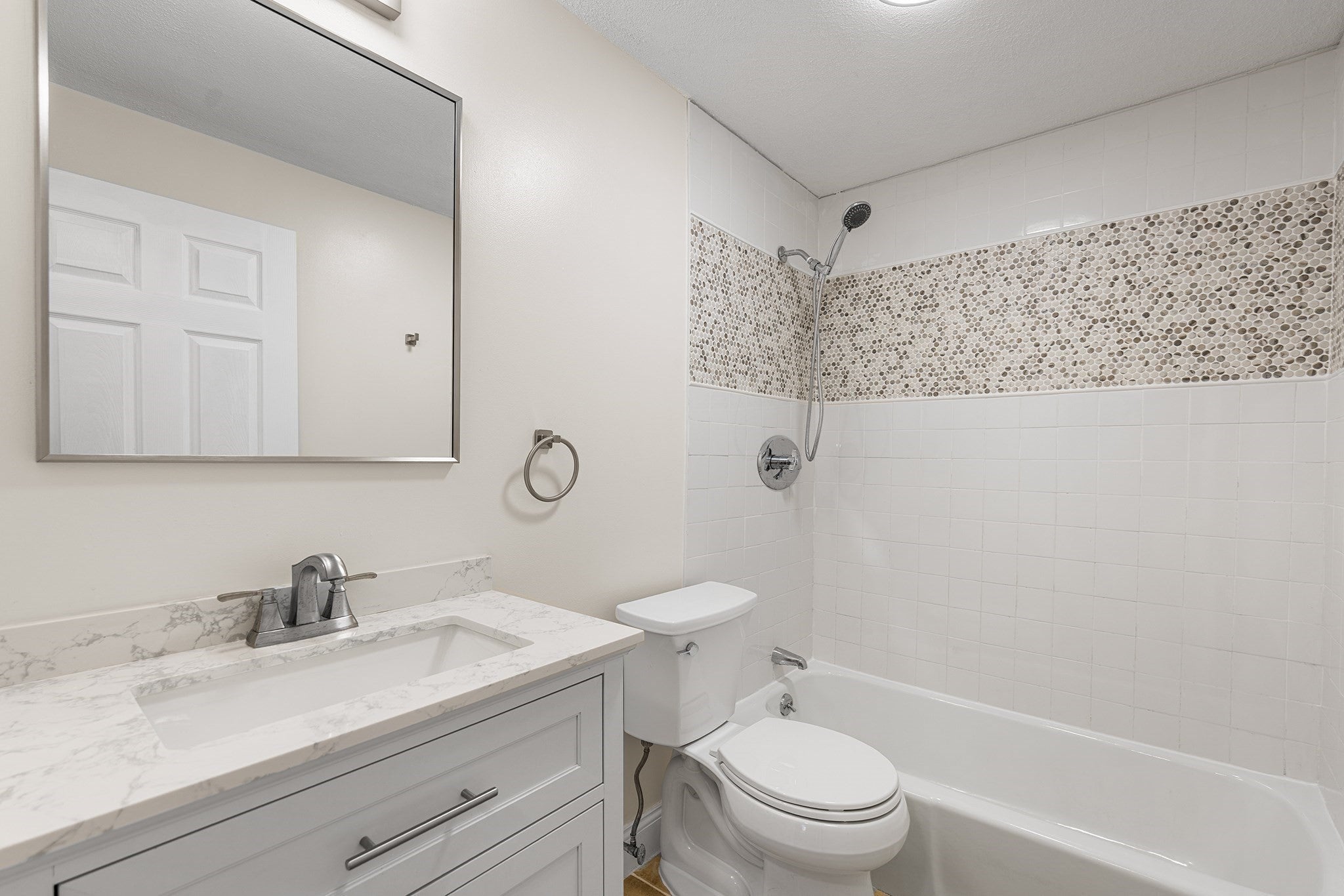 16 Kenmar Dr #138, Billerica, MA, 16 Kenmar Dr #138, Billerica, MA Photo #13