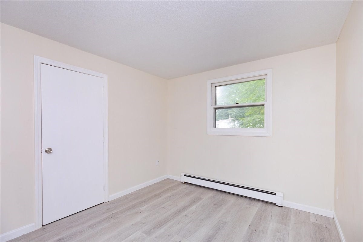 3 Bernice Ave, Salem, NH, 3 Bernice Ave, Salem, NH Photo #17