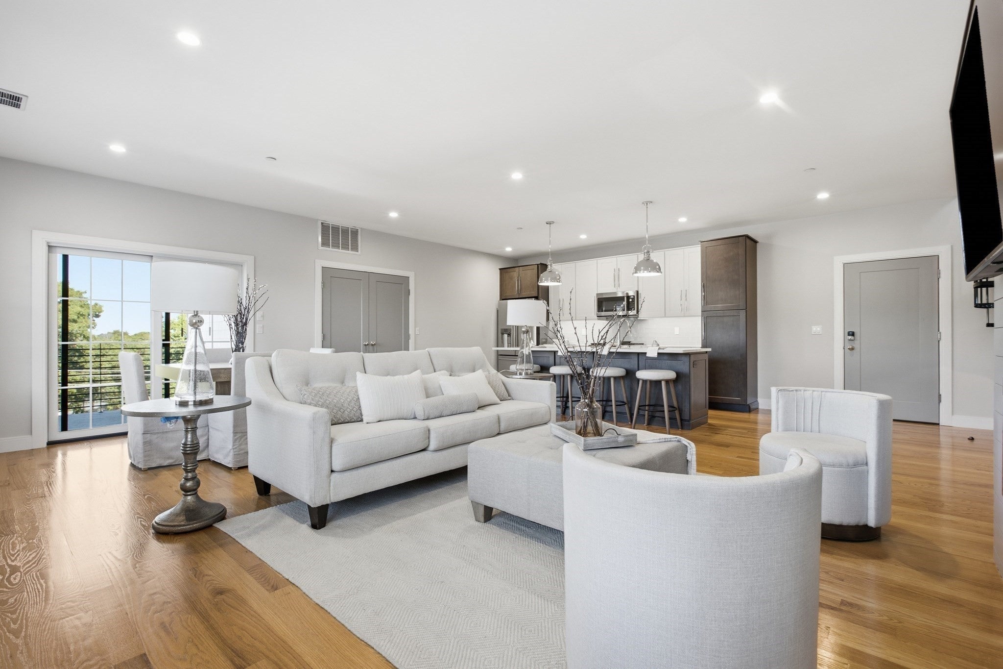 178 Robertson St #7, Quincy, MA, 178 Robertson St #7, Quincy, MA Photo #4